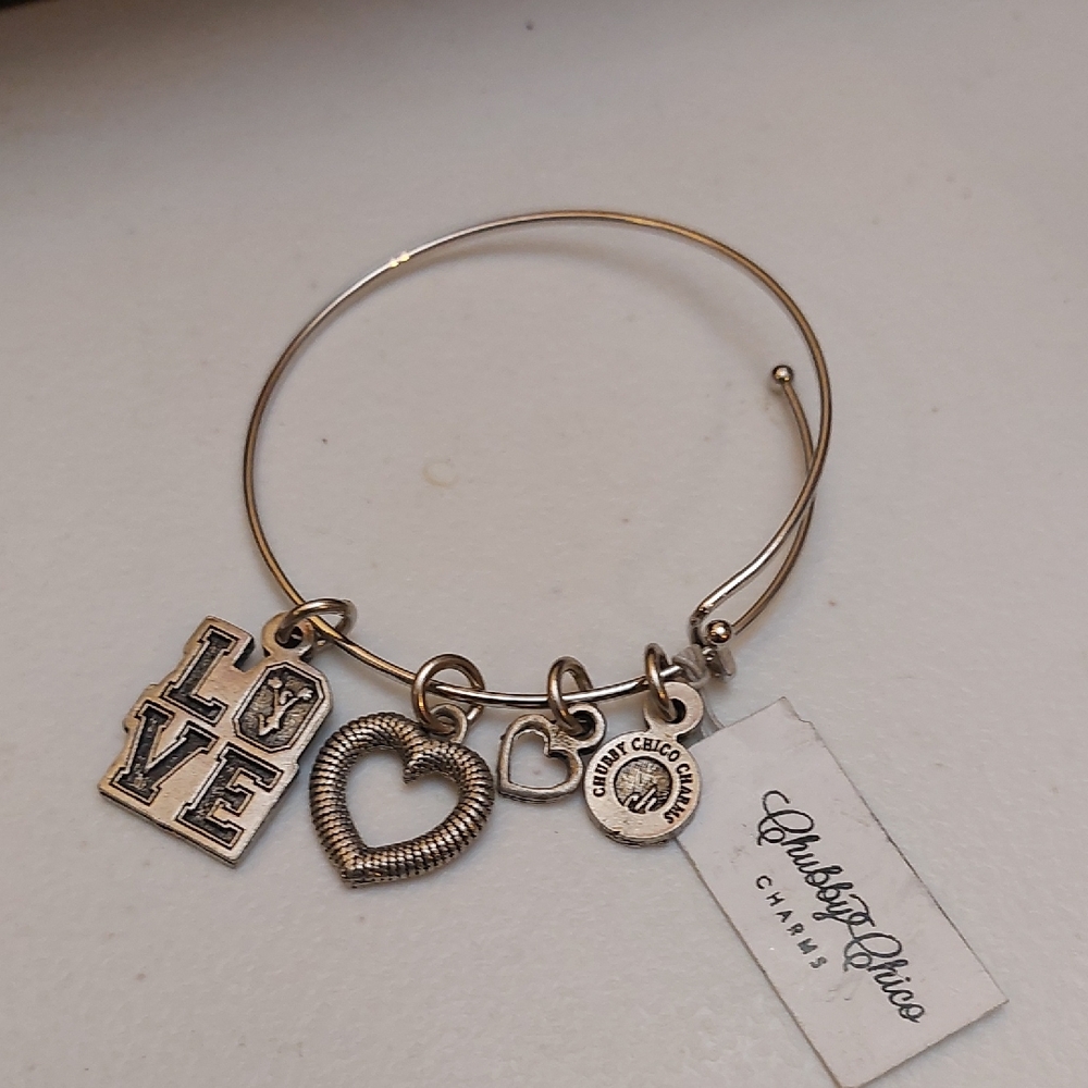 Chubby Chico LOVE Heart Charms Expandable Bangle Bracelet